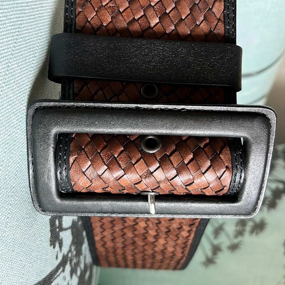 Banana Republic wide belt woven brown leather & black buckle women's size S
